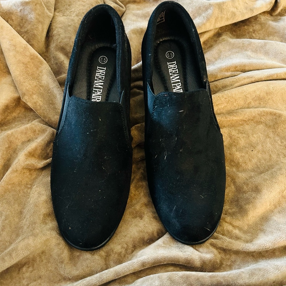 Dream Pairs Women’s Classic Black Slip-Ons